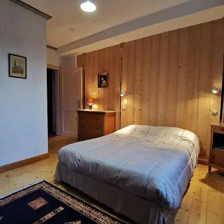La Tirelire Bed & Breakfast 3*